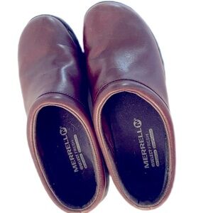 Merrell Encore Nova Leather Clogs | Brown Slip-On Comfort Shoes Women’s Size 6.5